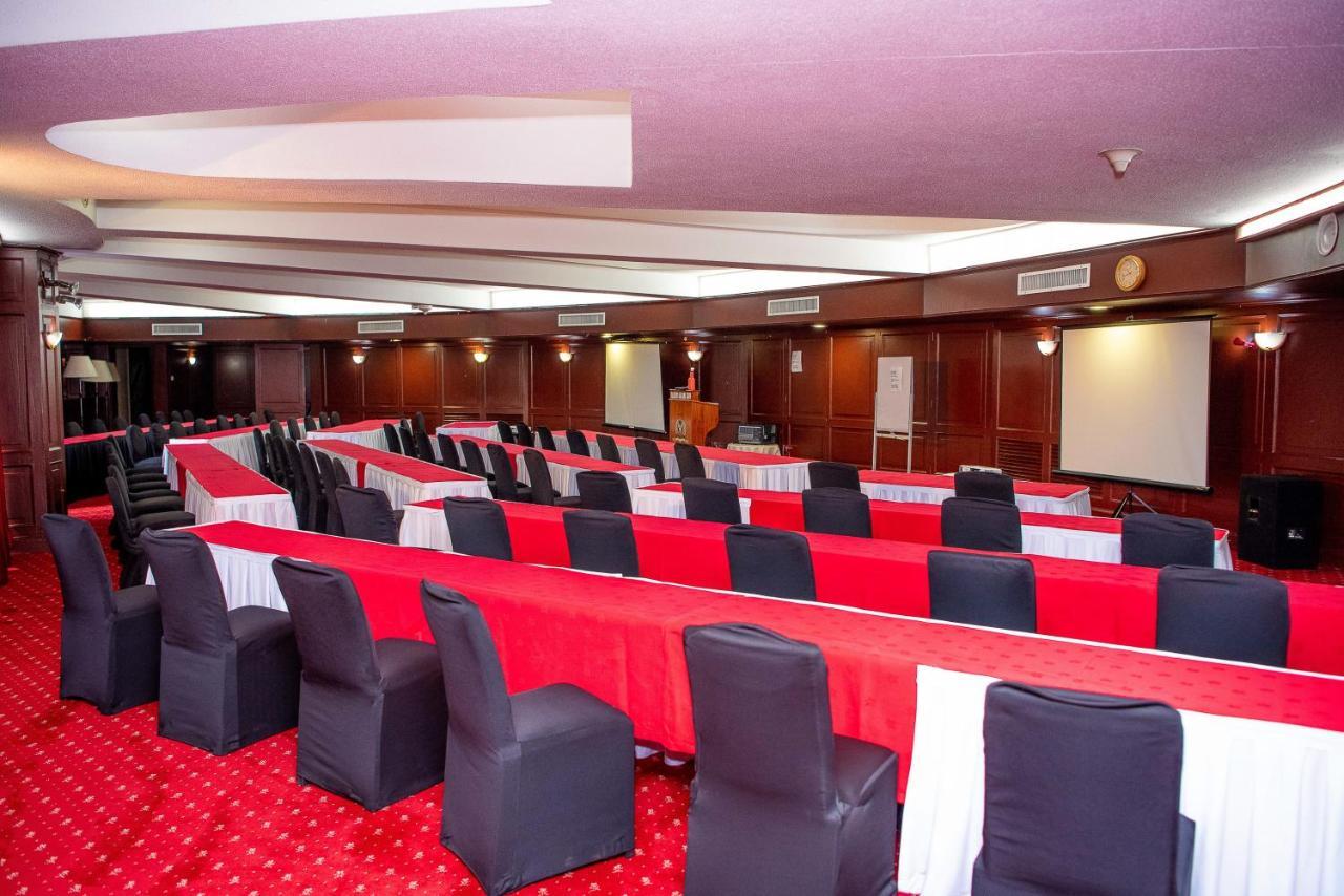 Nairobi Safari Club By Swiss-Belhotel Exterior foto